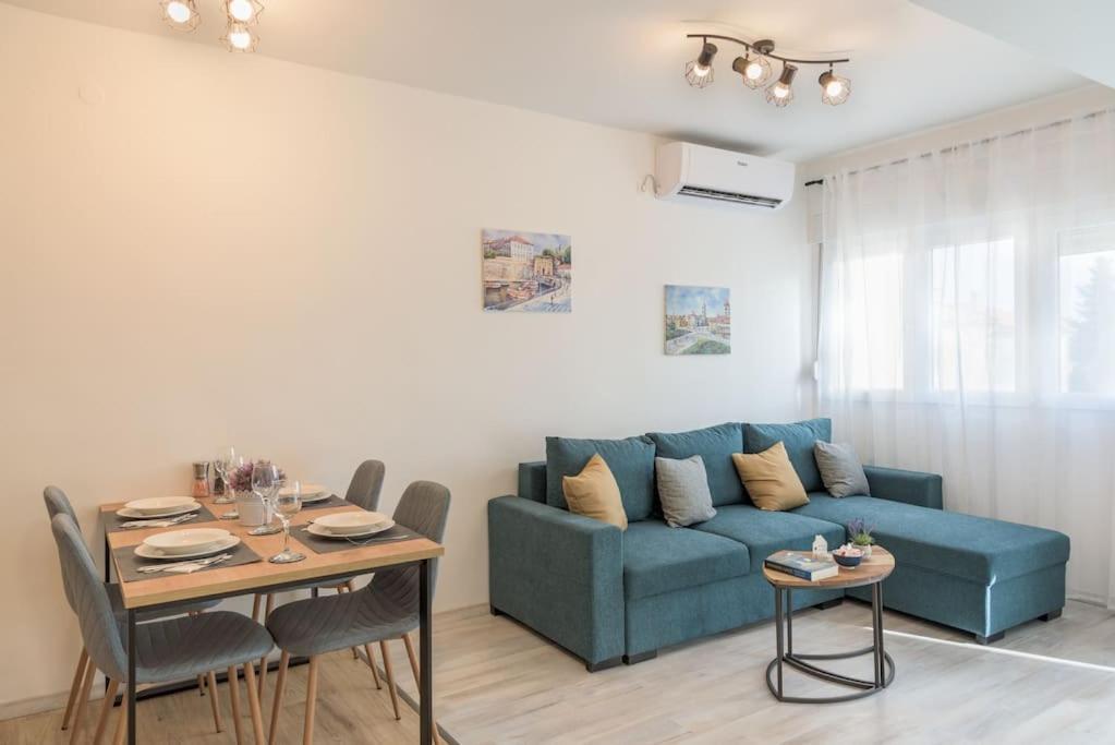 Apartman Scala ซาดาร์ ภายนอก รูปภาพ